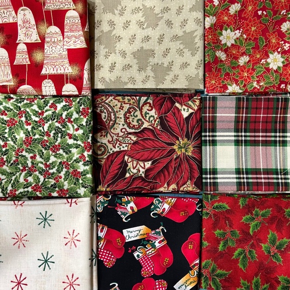 Christmas / Holiday 9 Fat Quarters Fabric Metallics & Quilt Shop Quality lot #6 - Picture 1 of 4